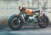 Czy motocykl może wyprzedzać z prawej strony?