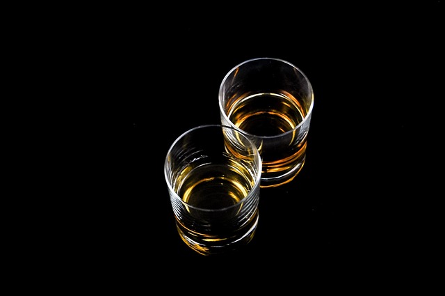 Z czym najlepiej pić whiskey? Z czym najlepiej pić whiskey?